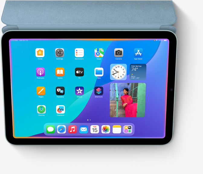 iPad mini device showing an all-new design for Siri featuring a glowing light that wraps around the edge of the screen.