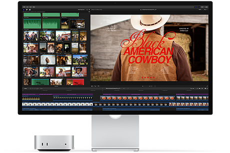 جهاز Mac mini مقترن بشاشة Studio Display، شاشة تعرض شاشة العنوان لفيلم Black American Cowboy في الجهة اليمنى، مجموعة متعددة من الصور الثابتة في الجهة اليسرى