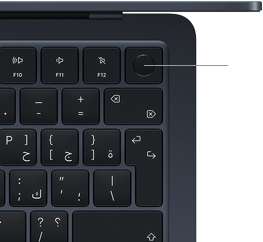 صورة للجانب الأيمن العلوي من لوحة مفاتيح MacBook&nbsp;Air، توضح موضع زر بصمة الإصبع