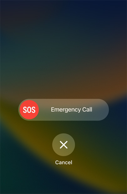 「SOS緊急電話」と表示されているiPhoneの画面